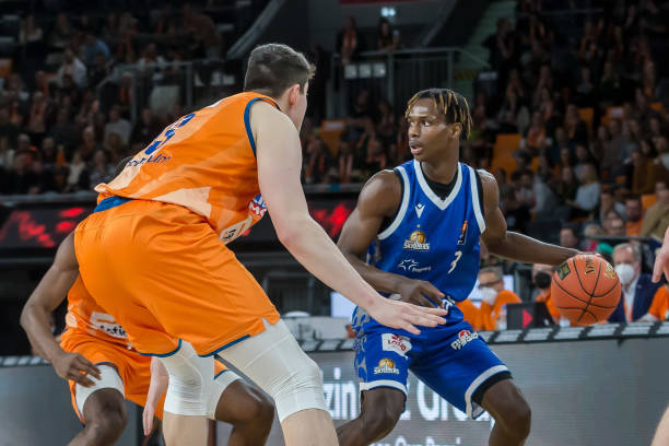 是球队保级 是球队保级