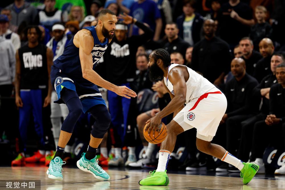 堪称坚如磐 堪称坚如磐